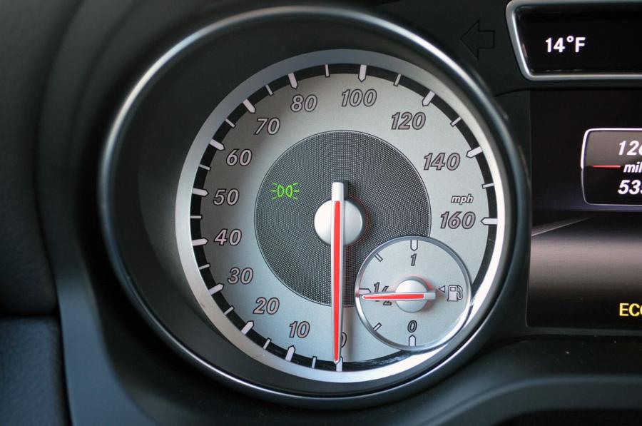  Mercedes-Benz CLA250 2014 года  (фото 50 из 69)
